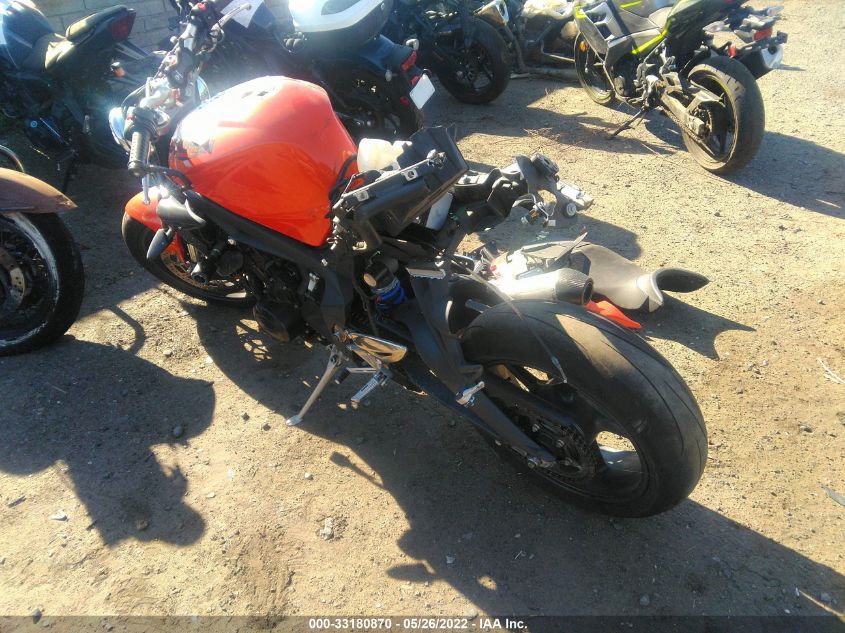 2011 TRIUMPH MOTORCYCLE STREET TRIPLE R SMTD02NE4BJ452050