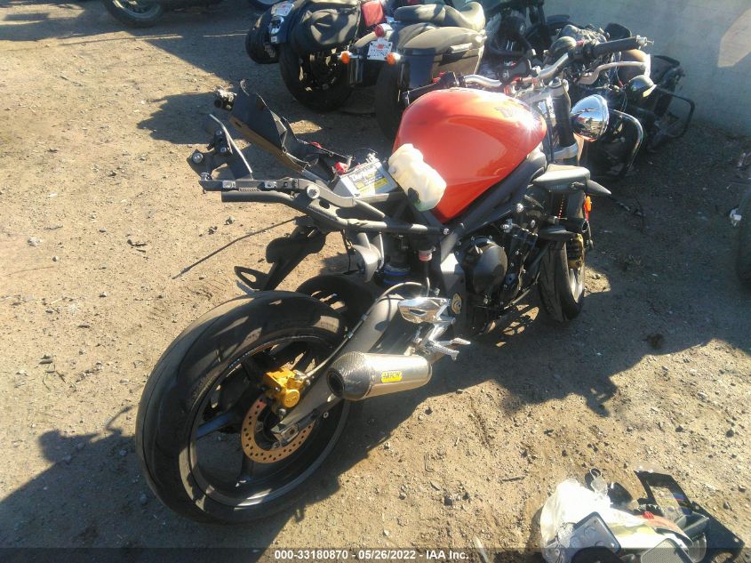 2011 TRIUMPH MOTORCYCLE STREET TRIPLE R SMTD02NE4BJ452050