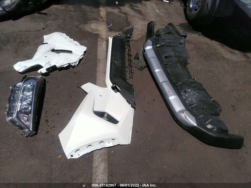 Image 12 of 2019 TOYOTA RAV4  salvage vehicle - Lot #33182907 at IAAI