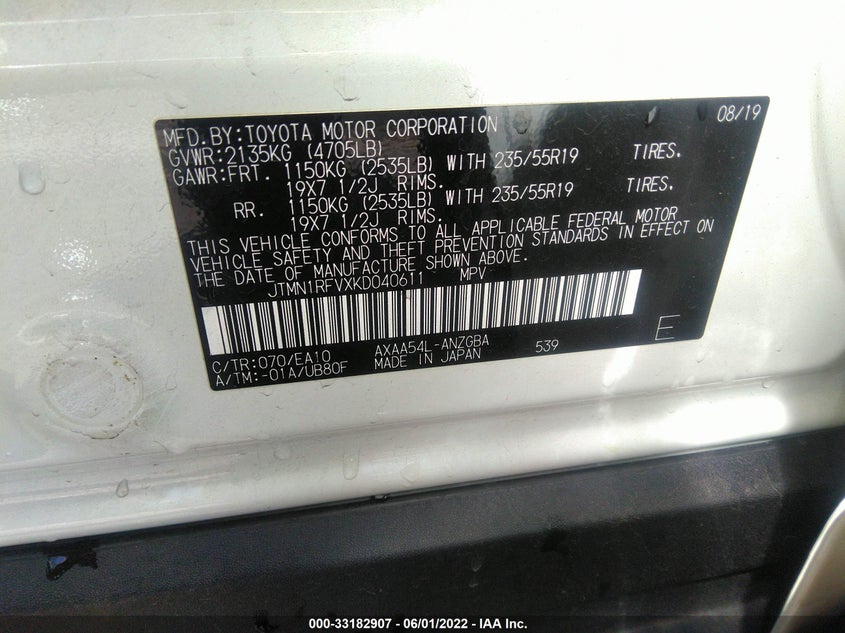 Image 9 of 2019 TOYOTA RAV4  salvage vehicle - Lot #33182907 at IAAI