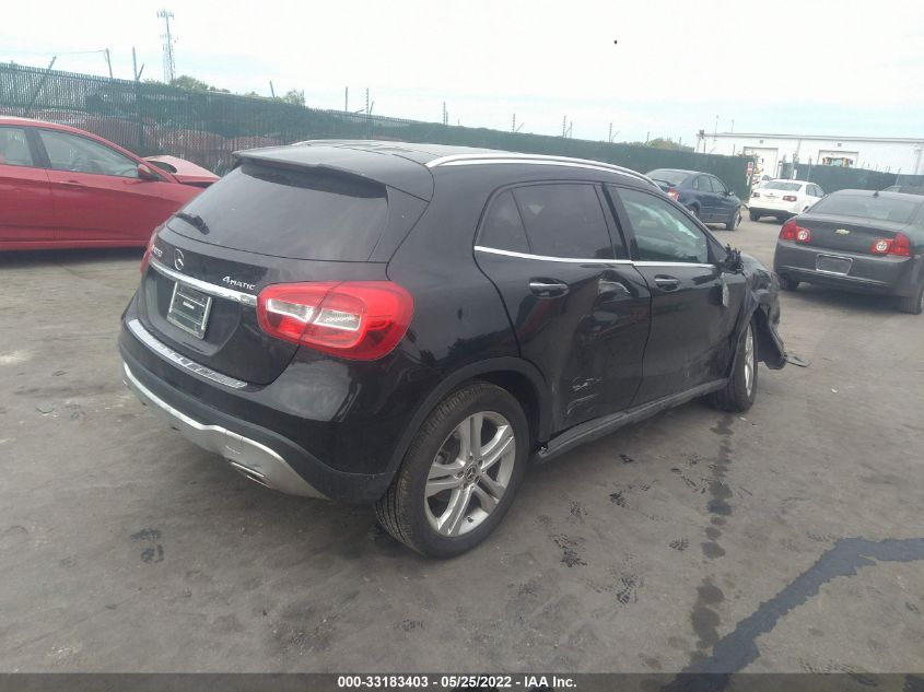 2019 MERCEDES-BENZ GLA WDCTG4GB4KU011337