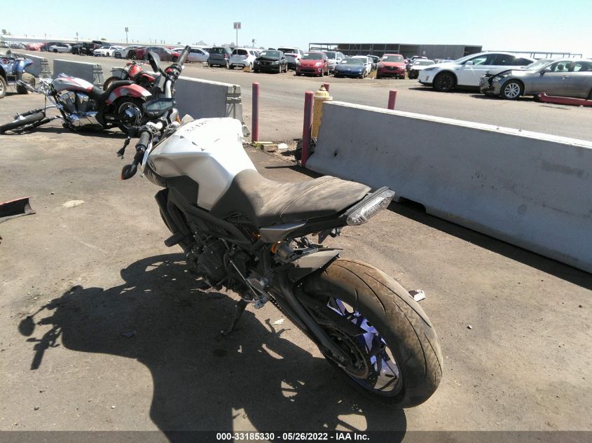 2015 YAMAHA FZ09 JYARN33E6FA006367