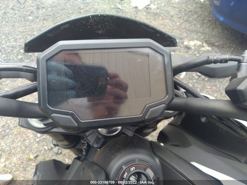 2022 KAWASAKI ZR900 JKAZR2F18NA035020