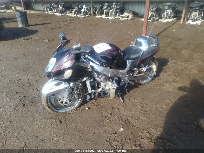 2002 SUZUKI GSX1300 R JS1GW71A322105341