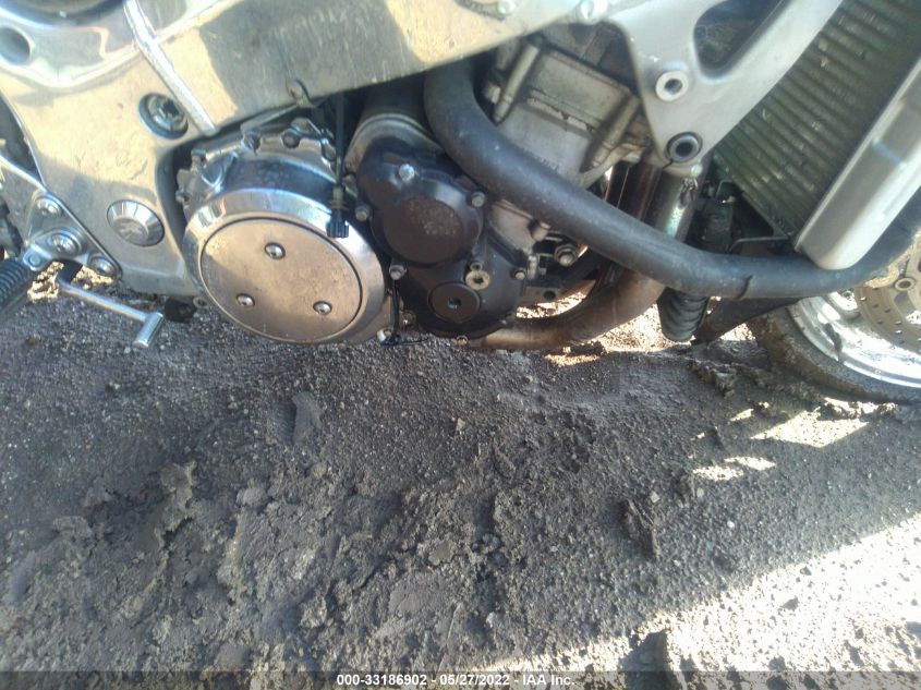 2002 SUZUKI GSX1300 R JS1GW71A322105341