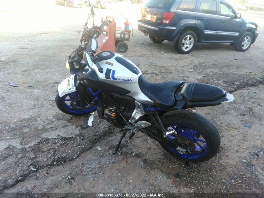 2016 YAMAHA FZ07 JYARM06E1GA006596