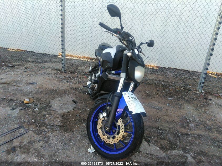 2016 YAMAHA FZ07 JYARM06E1GA006596