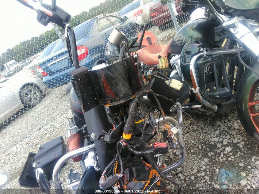 2010 HARLEY-DAVIDSON FLTRX 1HD1KH417AB647127