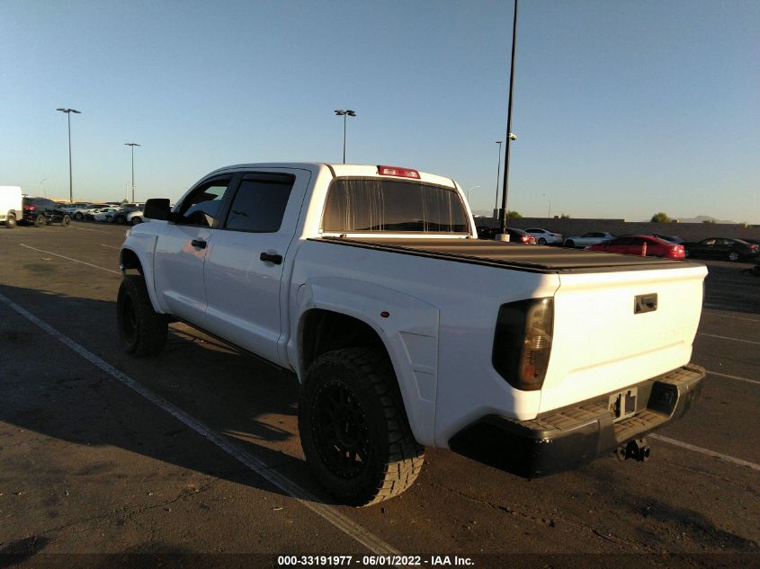 2017 TOYOTA TUNDRA 4WD SR5/TRD PRO 5TFDY5F17HX637784