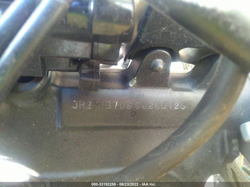 2005 HONDA CBR600 RR JH2PC37085M206123
