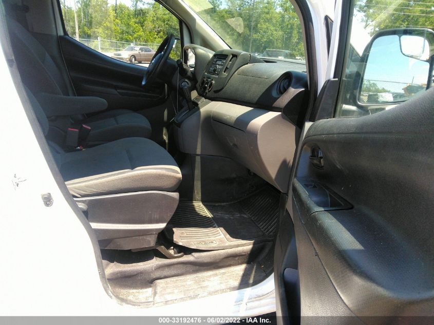2015 NISSAN NV200 S 3N6CM0KN2FK729027