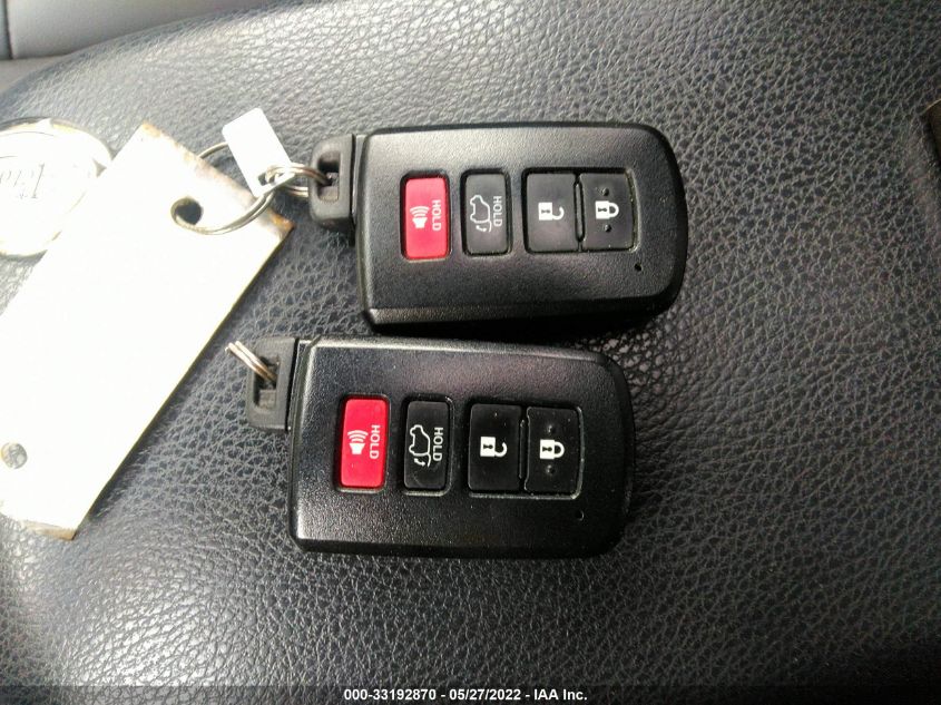 2016 TOYOTA RAV4 HYBRID XLE JTMRJREV8GD015930