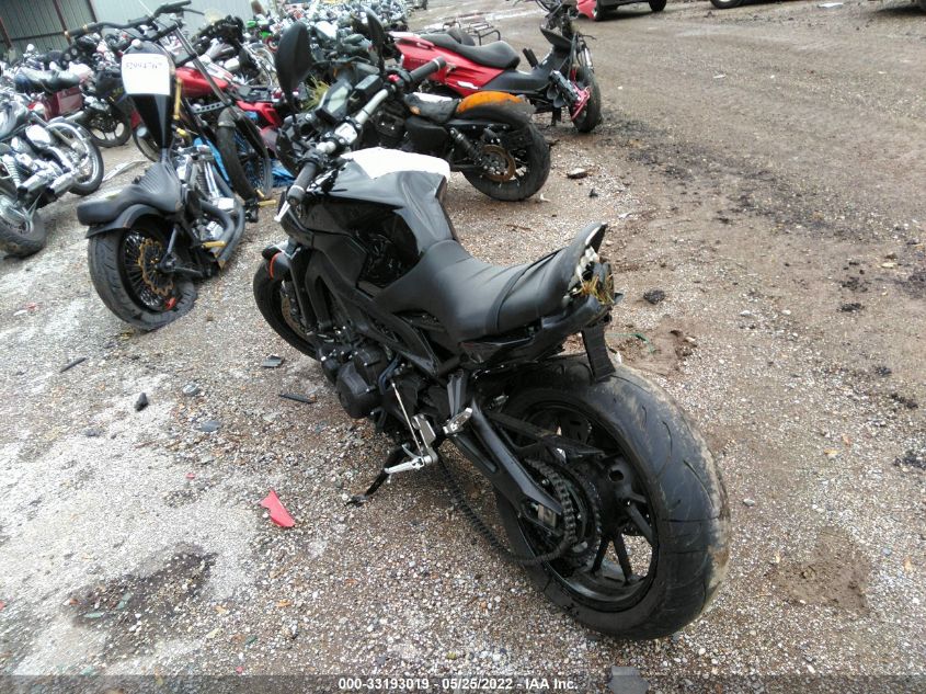 2016 YAMAHA FZ09 JYARN33E6GA010386
