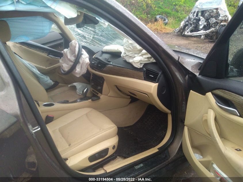 2014 BMW X1 XDRIVE28I WBAVL1C55EVY11326