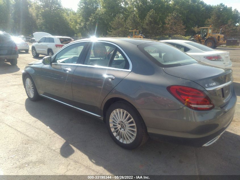 2017 MERCEDES-BENZ C-CLASS C 300 55SWF4KBXHU211393