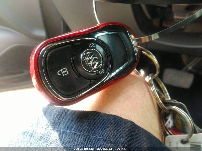 2019 BUICK REGAL TOURX PREFERRED W04GU8SXXK1021909