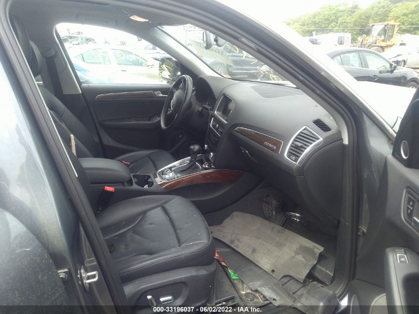 2017 AUDI Q5 PREMIUM PLUS WA1L2AFP2HA012782