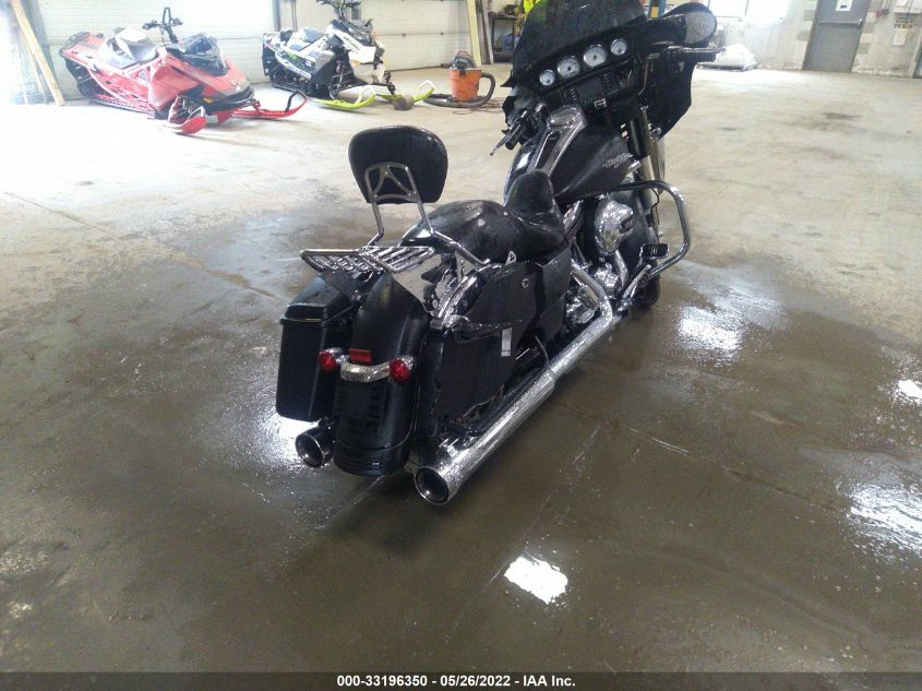 2014 HARLEY-DAVIDSON FLHX STREET GLIDE 1HD1KBM15EB678167
