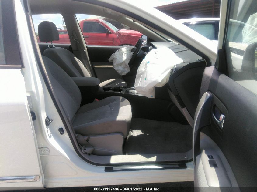 2015 NISSAN ROGUE SELECT S JN8AS5MTXFW157979