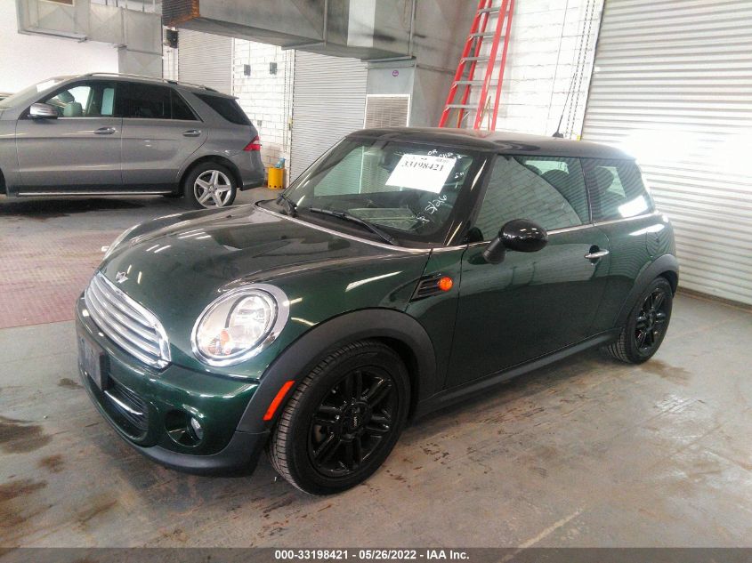2013 MINI COOPER HARDTOP WMWSU3C57DT684052