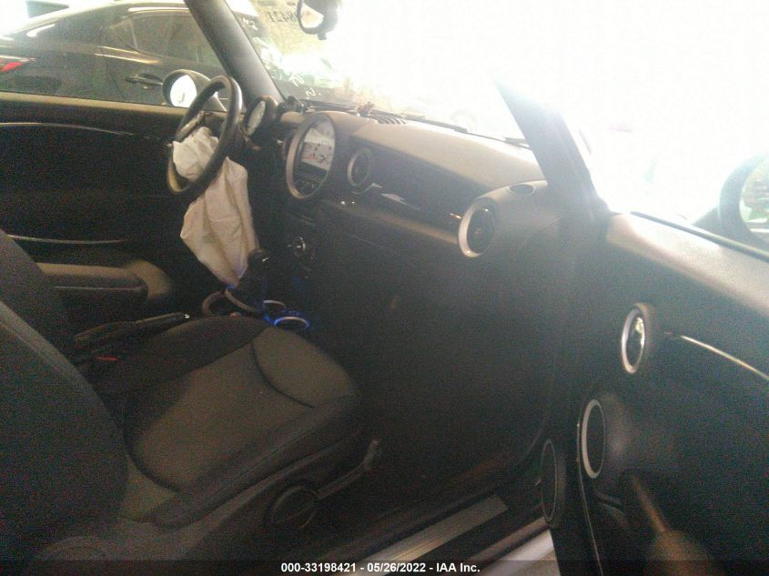 2013 MINI COOPER HARDTOP WMWSU3C57DT684052