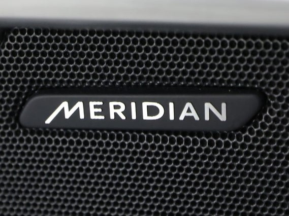 Auction sale of the 2021 JAGUAR F TYPE , vin: SAJD51FE3MCK73595, lot number: 33200426