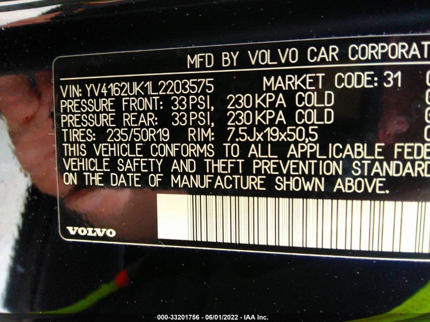 2020 VOLVO XC40 MOMENTUM YV4162UK1L2203575