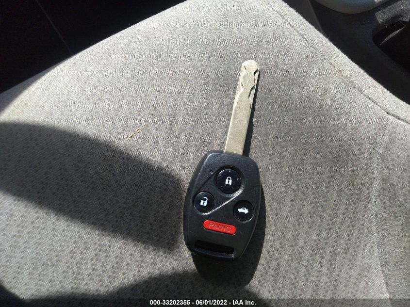 2013 HONDA CIVIC SDN LX 2HGFB2F50DH572613