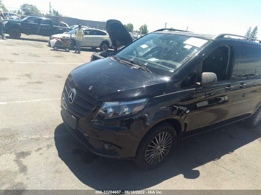 2017 MERCEDES-BENZ METRIS PASSENGER VAN WD4PG2EEXH3338855
