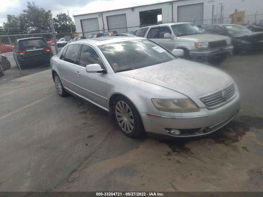 WVWAF93D458001148 VOLKSWAGEN PHAETON Photo 1