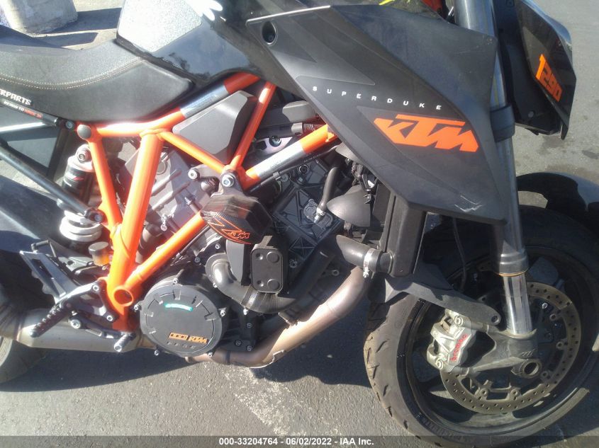 2016 KTM 1290 SUPER DUKE R VBKV39405GM937312