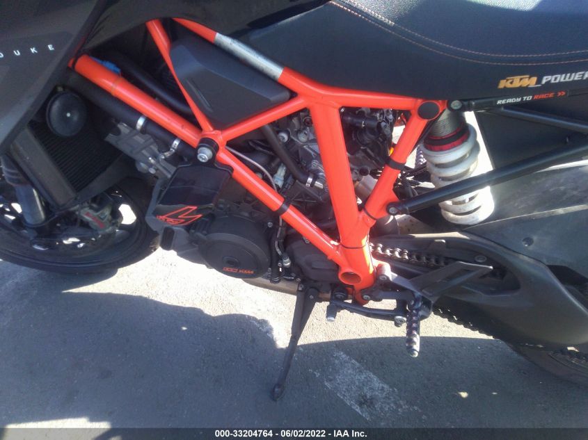 2016 KTM 1290 SUPER DUKE R VBKV39405GM937312