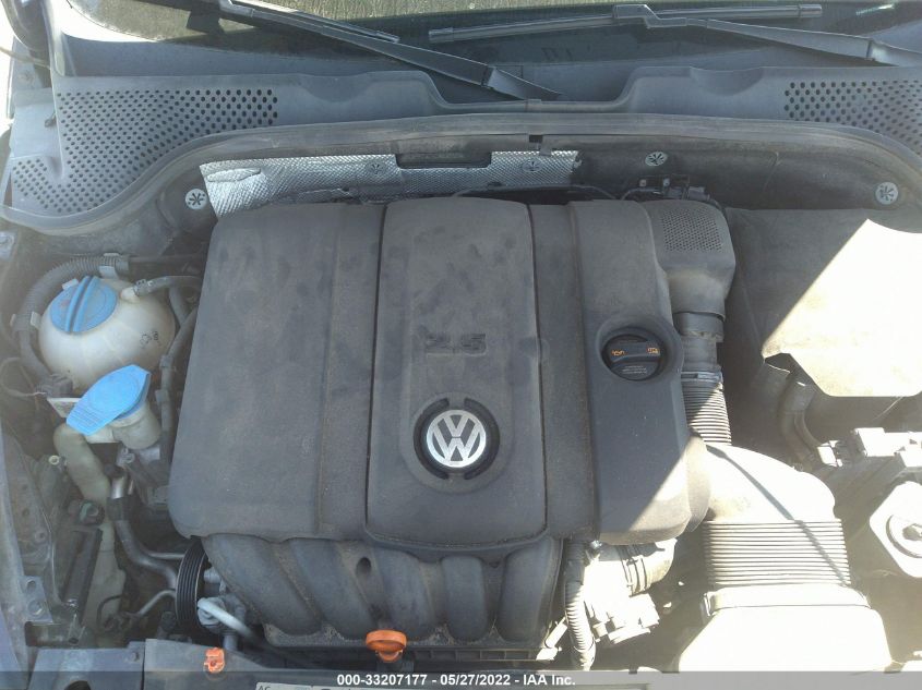 2013 VOLKSWAGEN BEETLE COUPE 2.5L ENTRY 3VWFP7AT5DM627574