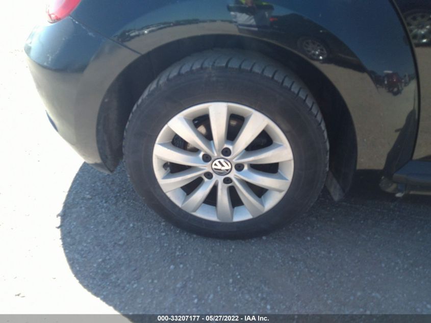 2013 VOLKSWAGEN BEETLE COUPE 2.5L ENTRY 3VWFP7AT5DM627574