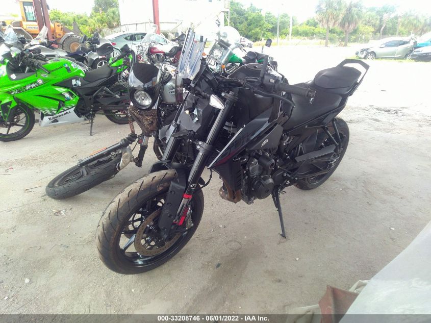 2021 KTM 890 DUKE R VBKTU9409MM812152