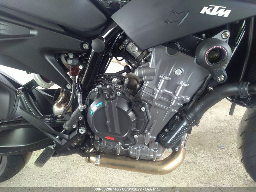 2021 KTM 890 DUKE R VBKTU9409MM812152