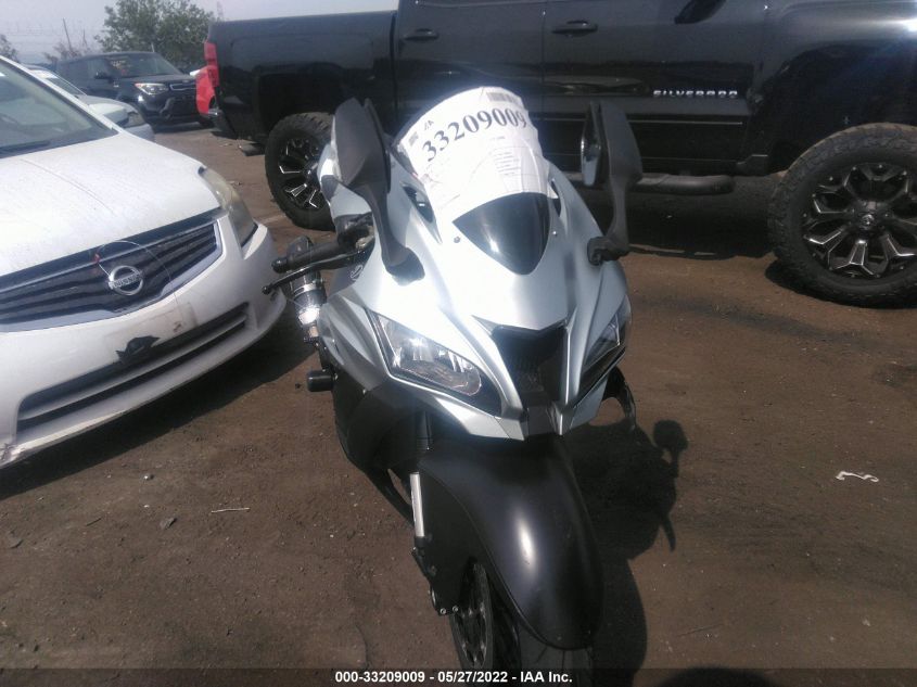 2018 KAWASAKI ZX1000 S JKAZXCS17JA014011