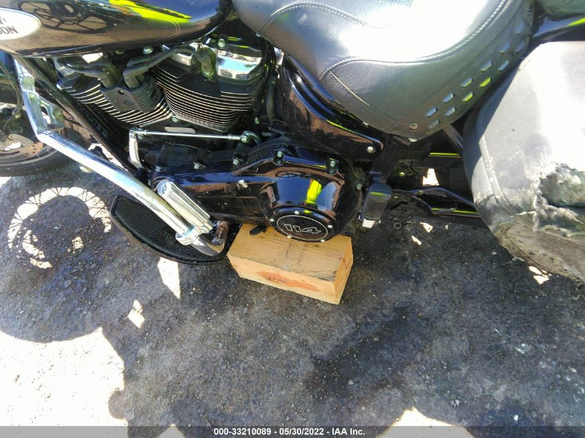 2021 HARLEY-DAVIDSON FLHCS 1HD1YBK15MB033132