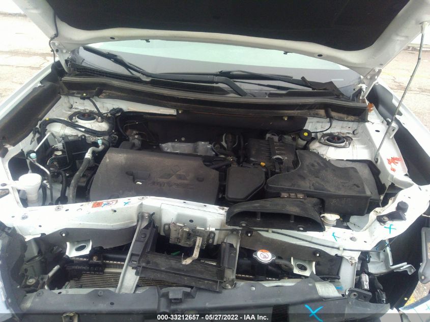2016 MITSUBISHI OUTLANDER SE/SEL/ES JA4AZ3A30GZ061465
