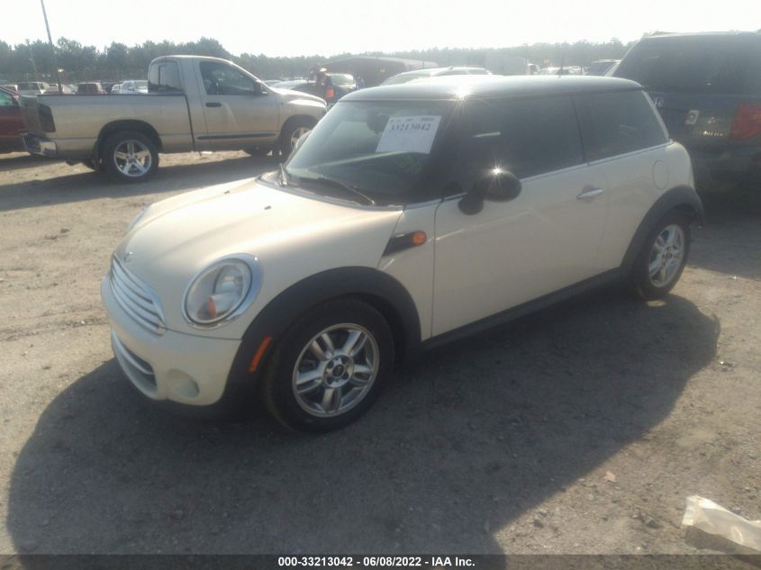 2013 MINI COOPER HARDTOP WMWSU3C58DT682665