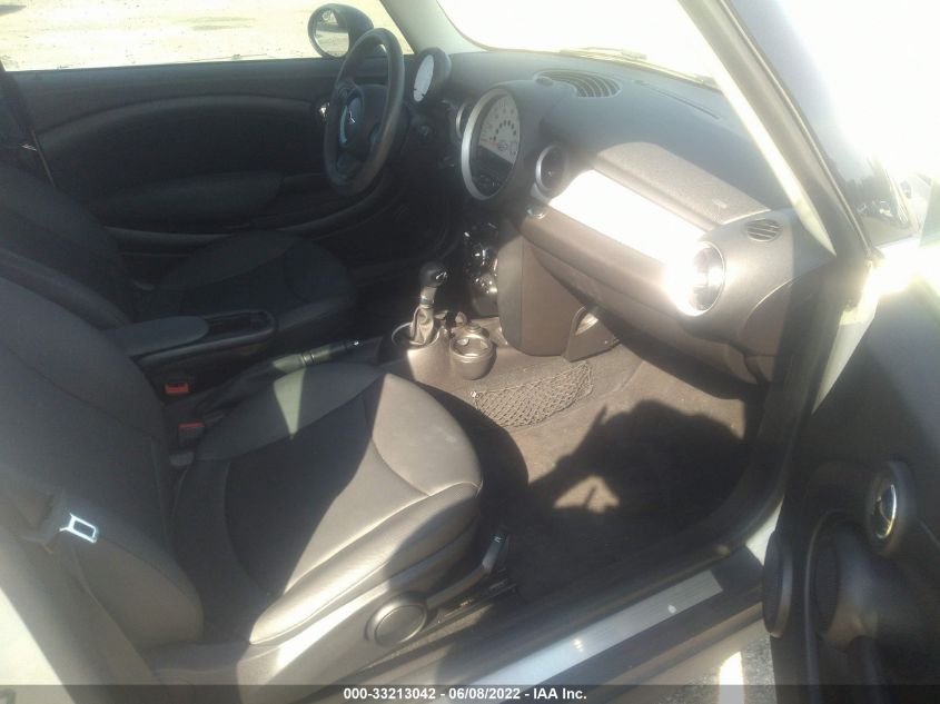 2013 MINI COOPER HARDTOP WMWSU3C58DT682665