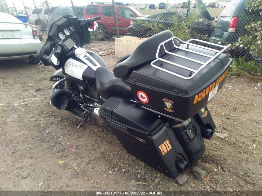 2015 HARLEY-DAVIDSON FLHXS STREET GLIDE SPECIAL 1HD1KRM11FB672750
