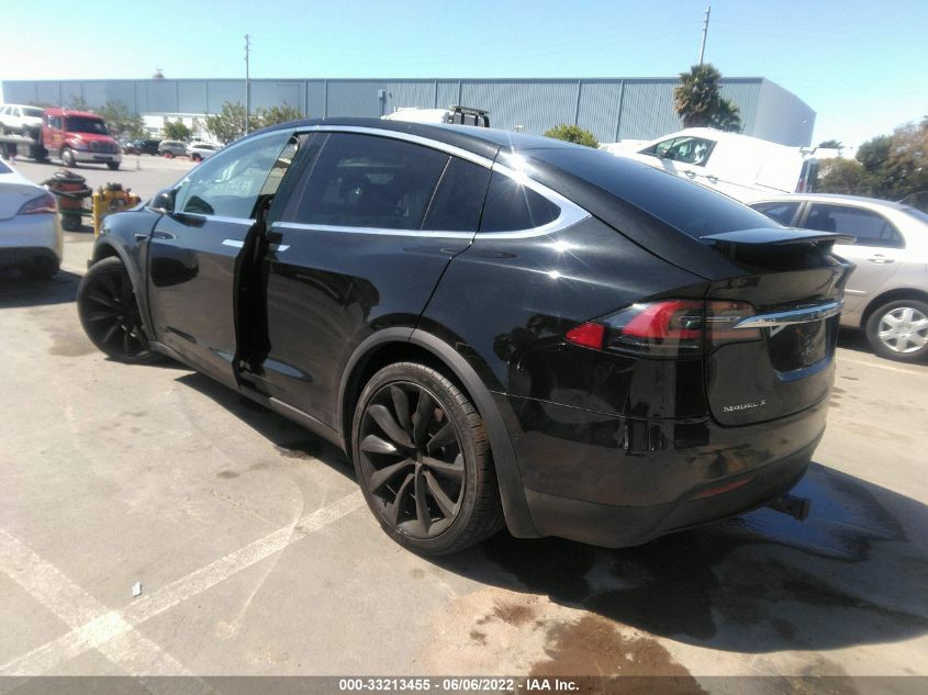 2018 TESLA MODEL X 75D/100D/P100D 5YJXCBE21JF121909