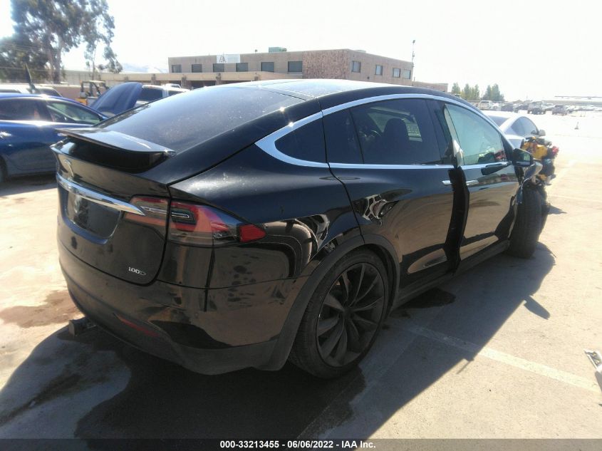 2018 TESLA MODEL X 75D/100D/P100D 5YJXCBE21JF121909