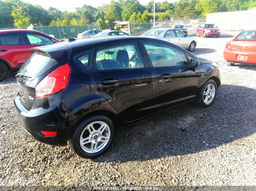 3FADP4EJ3KM145402 Ford Fiesta SE 4