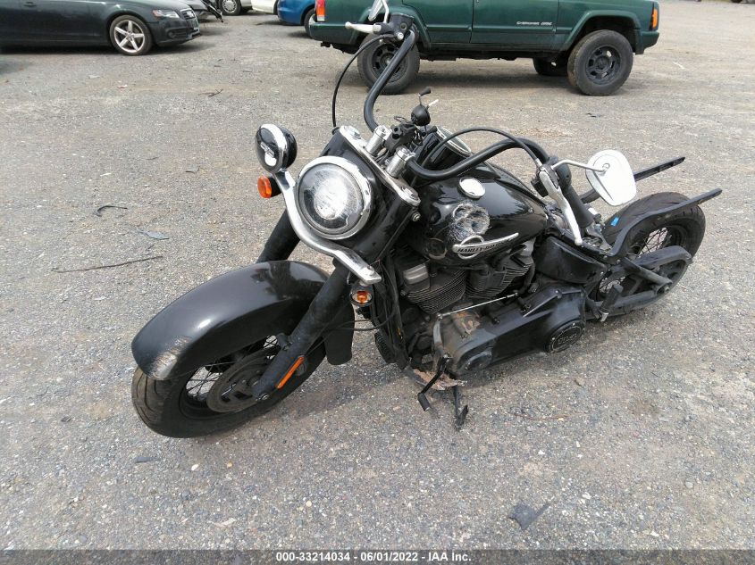 2019 HARLEY-DAVIDSON FLHCS 1HD1YBK26KB066890