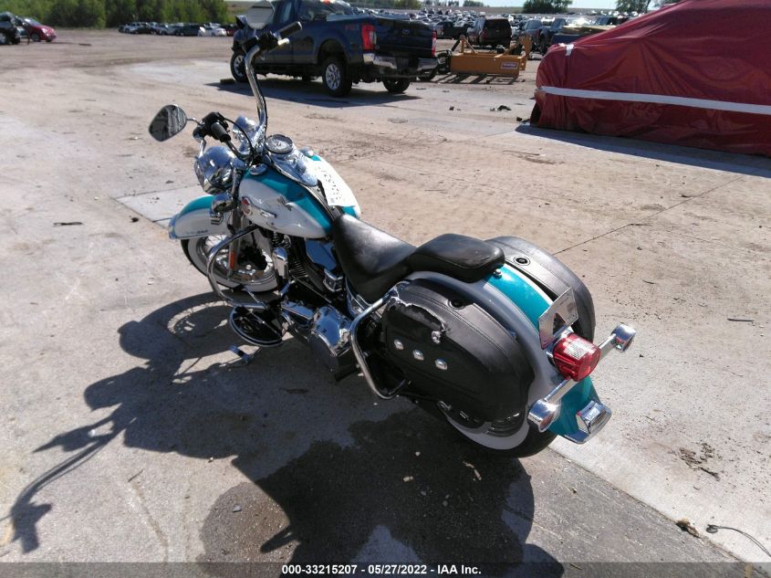 2016 HARLEY-DAVIDSON FLSTC HERITAGE SOFTAIL CLASSIC 1HD1BWV17GB015496