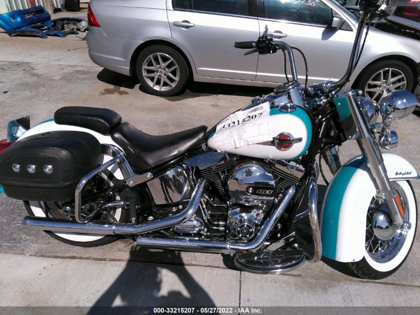 2016 HARLEY-DAVIDSON FLSTC HERITAGE SOFTAIL CLASSIC 1HD1BWV17GB015496
