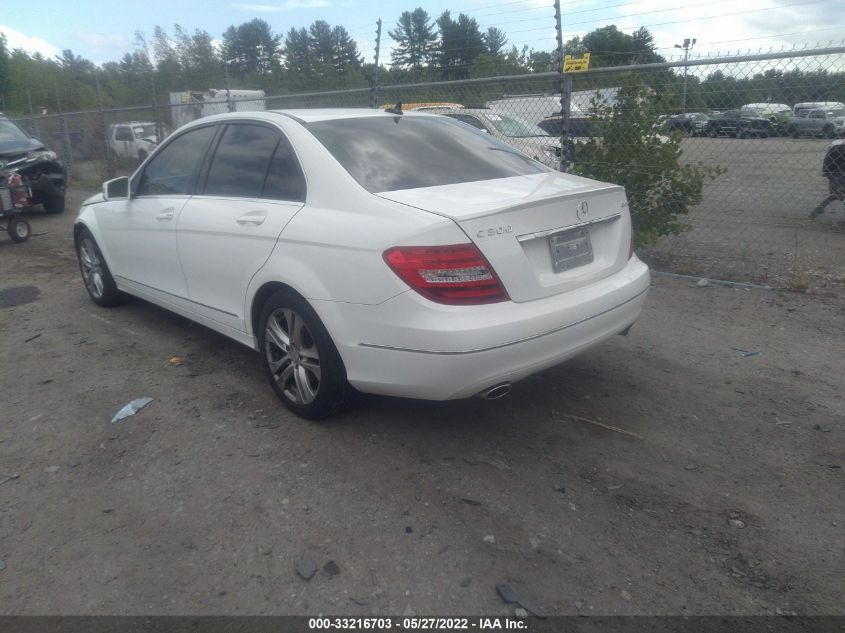 2013 MERCEDES-BENZ C-CLASS C 300 LUXURY WDDGF8AB7DA885265