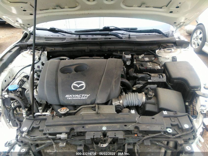 2018 MAZDA MAZDA3 4-DOOR SPORT 3MZBN1U70JM177070